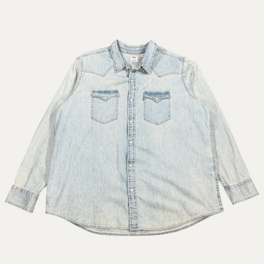 Vintage Levis Pearl Snap Button Up Denim Shirt