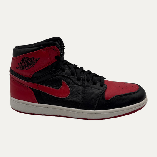 Jordan 1 Bred Banned (2011)