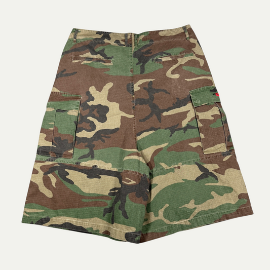 Raspberry Hills Camo 3/4 Shorts