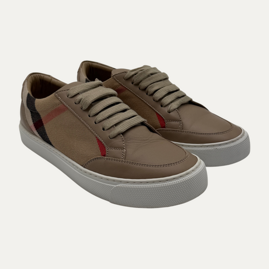 Burberry Beige Salmond House Slip On