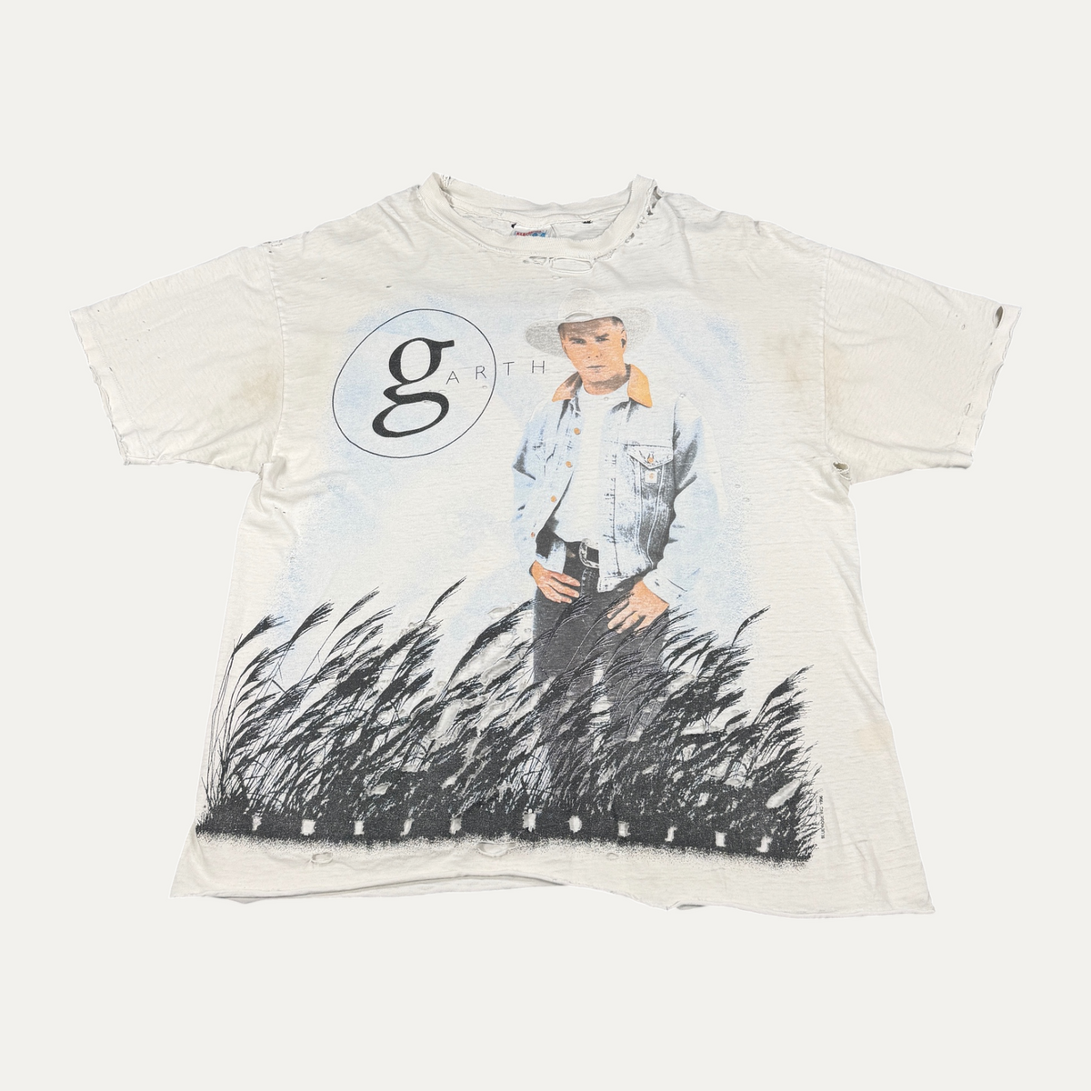 Vintage 90's Thrashed Garth Brooks Tour T-Shirt