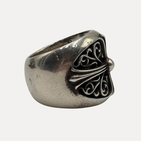 Chrome Hearts Classic Oval Cross Ring