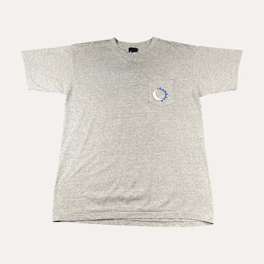 Vintage 90's Marlboro Pocket Logo T-Shirt